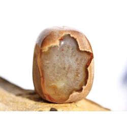 Australischer Amulettstein Trommelstein  (Donnerei / Sternachat / Thunderegg) - AA-Sonderqualitt - Raritt - ca. 2,5 cm x 2,1 cm x 1,9 cm