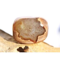 Australischer Amulettstein Trommelstein  (Donnerei / Sternachat / Thunderegg) - AA-Sonderqualitt - Raritt - ca. 2,5 cm x 2,1 cm x 1,9 cm