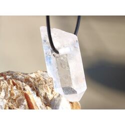 Bergkristall XXL Kristallstab / Kristallspitze natur gebohrt - Sonderqualit�t - ca. 4,5 cm x 2 cm x 1,4 cm