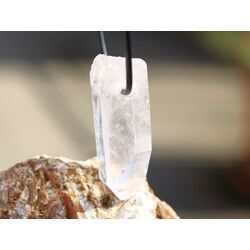 Bergkristall XXL Kristallstab / Kristallspitze natur gebohrt - Sonderqualit�t - ca. 4,5 cm x 2 cm x 1,4 cm