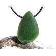 Nephrit-Jade Schmuckstein / Scheibenstein gebohrt - Sonderqualität - Handarbeit - ca. 3,4 cm x 2,4 cm x 0,7 cm