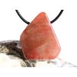 Chalcedon rot (Blutchalcedon) XL Schmuckstein / Scheibenstein gebohrt - AA-Sonderqualität - Rarität - Handarbeit - ca. 3,6 cm x 2,9 cm x 0,7 cm